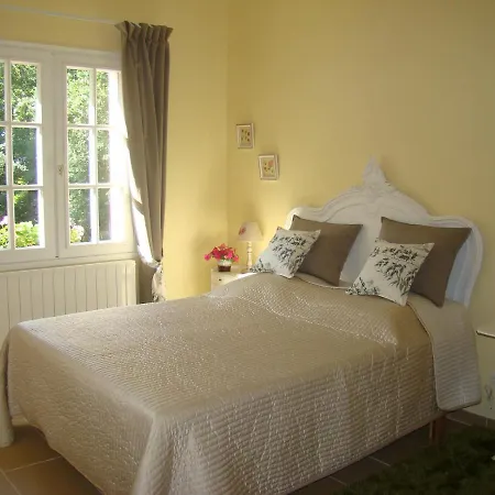 La Maison De Lestang 게스트하우스 3*